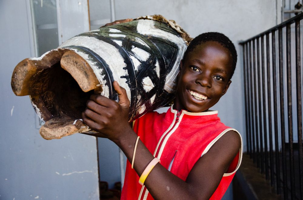 travel-photography-chinotimba-primary-victoria-falls