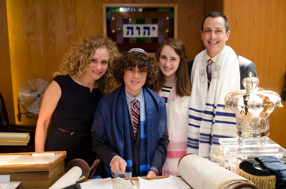 bar-bat-mitzvah-photography